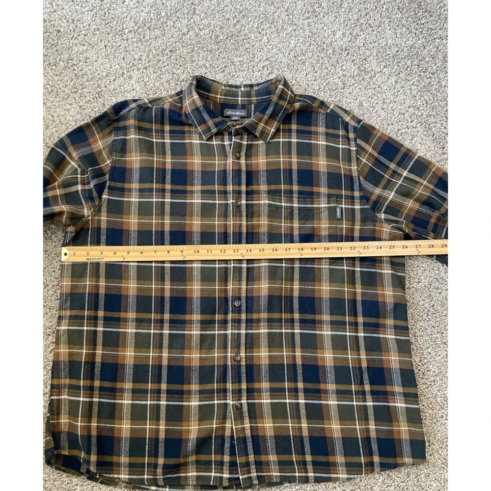 Eddie‎ Bauer  Mens XXL Flannel Shirt Brown Plaid Excellent Long Sleeve Cotton